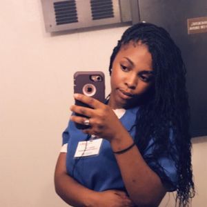 Meet your Posher, Bee